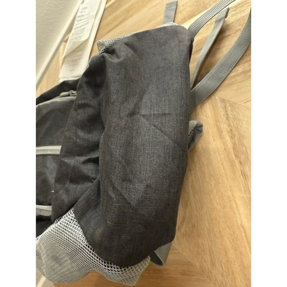 ZOMAKE Ultra Light Hiking Climbing Backpack 20L, Packable Small Blk/Gray‎ Travel